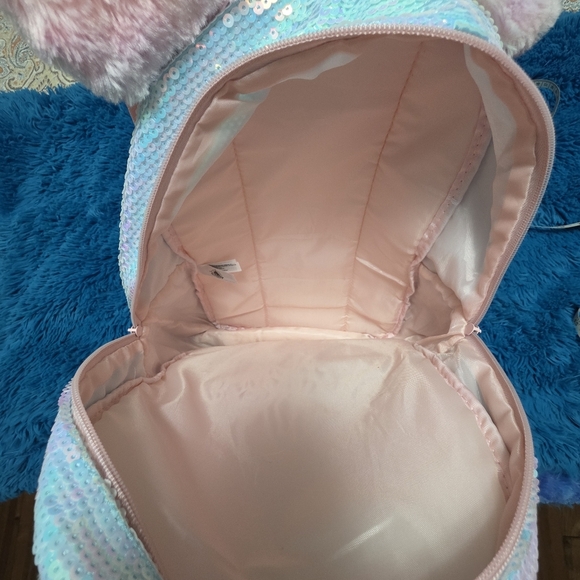 Walt Disney World Pastel Plush Backpack With Minnie Bow - Picture 9 of 10